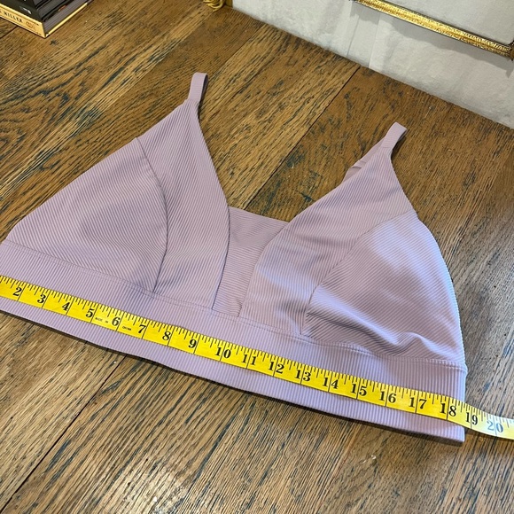 OLD NAVY ACTIVE • PowerSoft Light Support Bra • Lilac (3X) - Picture 6 of 7